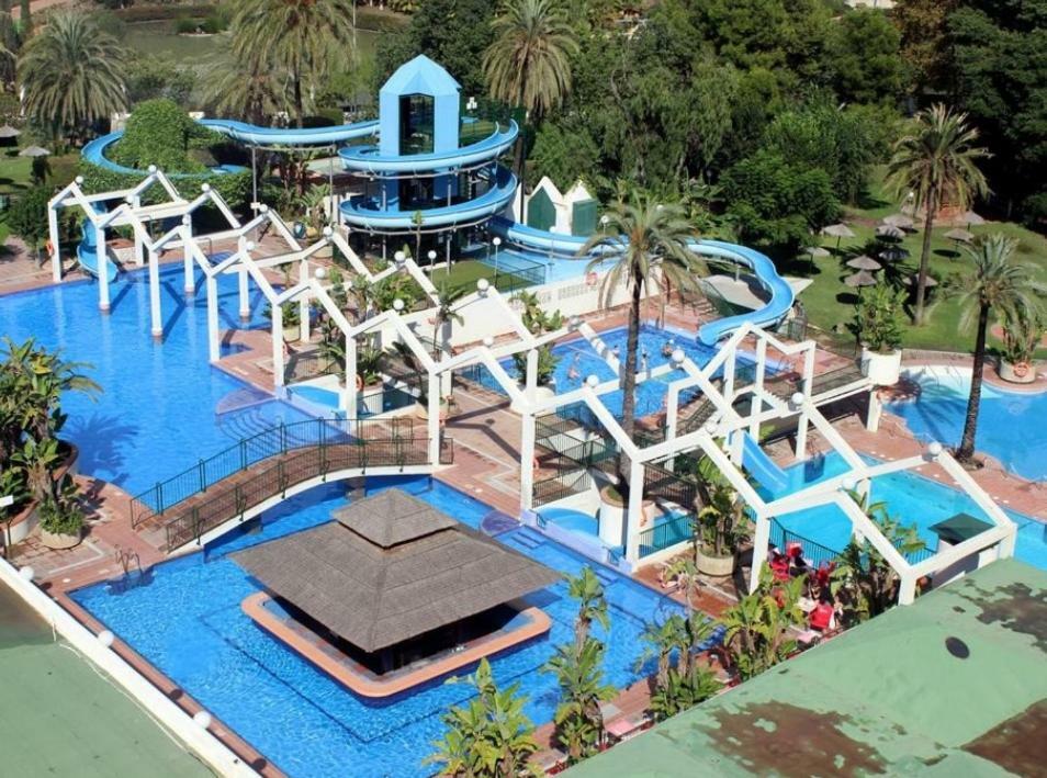 Benalbeach Jr Suite Малага Екстер'єр фото