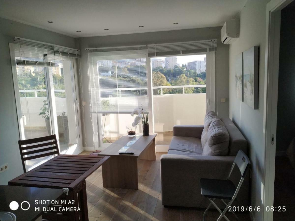 Benalbeach Jr Suite Малага Екстер'єр фото