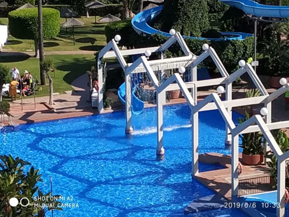 Benalbeach Jr Suite Малага Екстер'єр фото